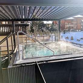 aussenjacuzzi1 small