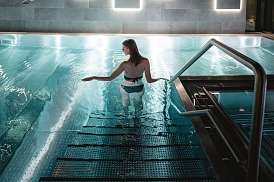 Wellness Pool Alpen Resort Hotel Zermatt2