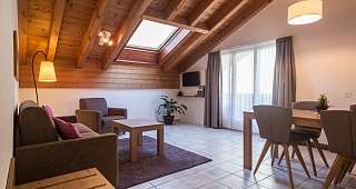 PAT 1BrMV Bed P105 16