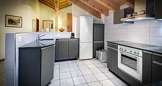 PAT 3BrPenthouse Bed P215 01